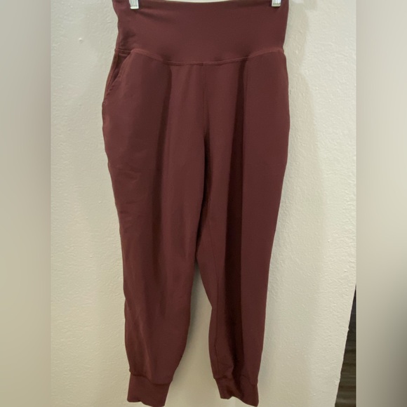 Old Navy burgundy/maroon athletic workout joggers - Picture 1 of 5